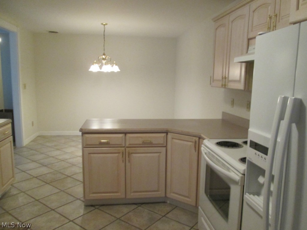 Cozy Nest Condo - Residential