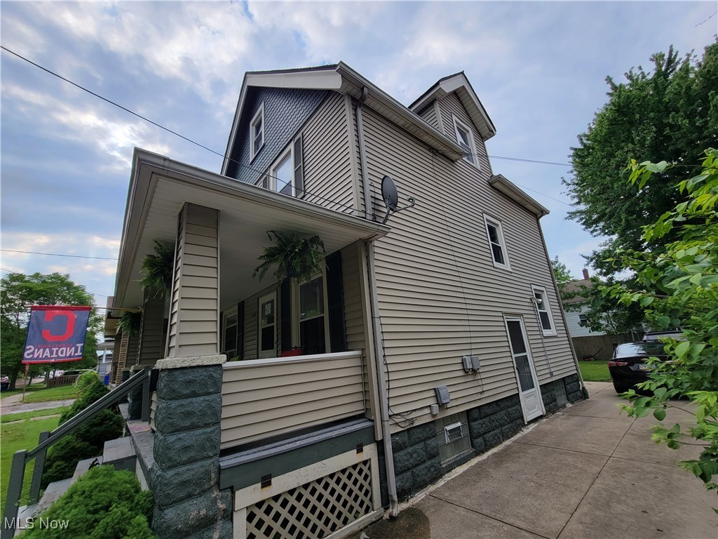 W L West F C Smith & C R Jorda - Residential