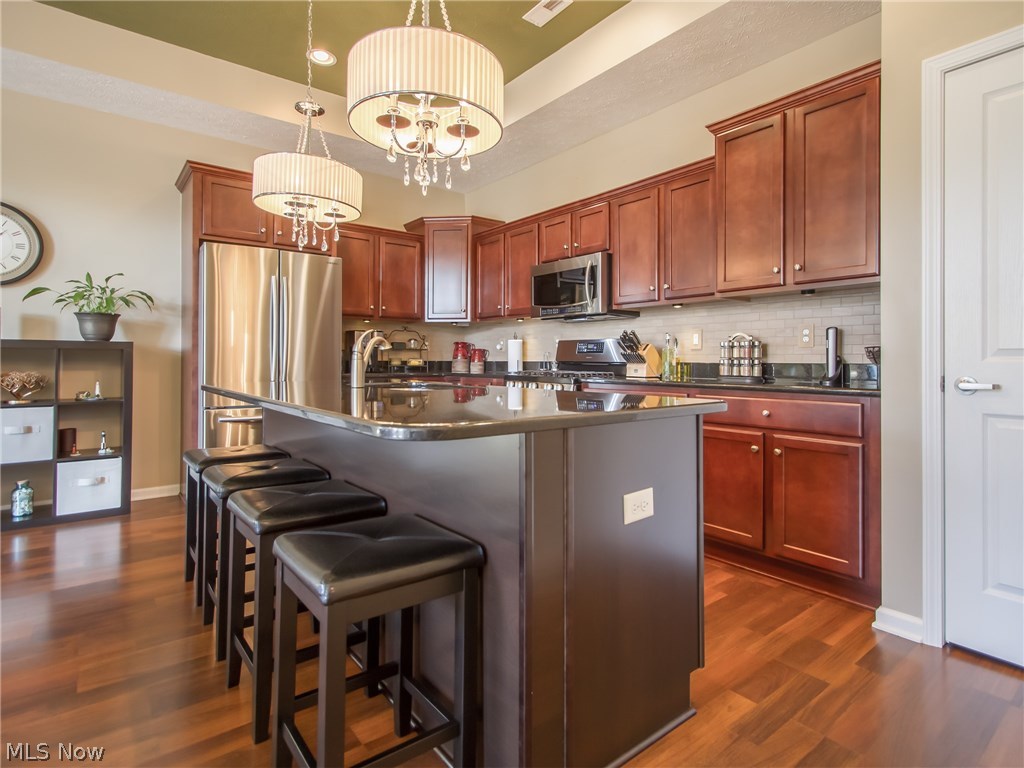 Quarry Lakes - Residential Lease