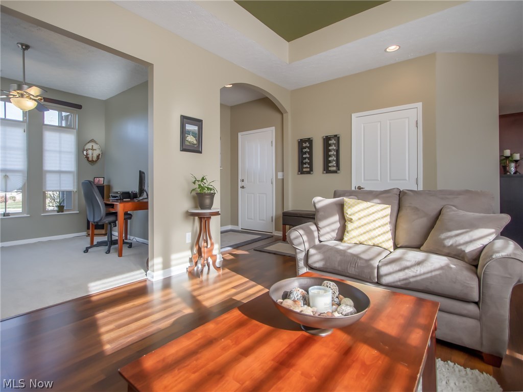 Quarry Lakes - Residential Lease