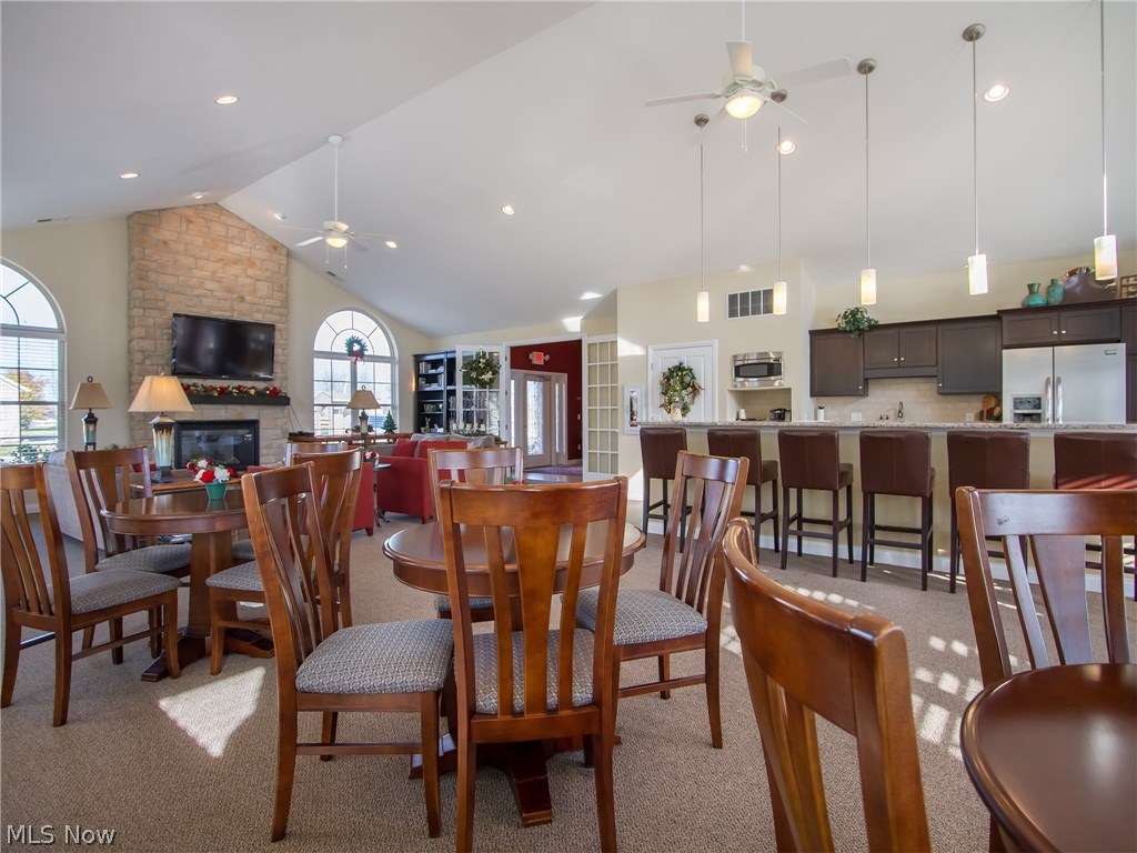 Quarry Lakes - Residential Lease