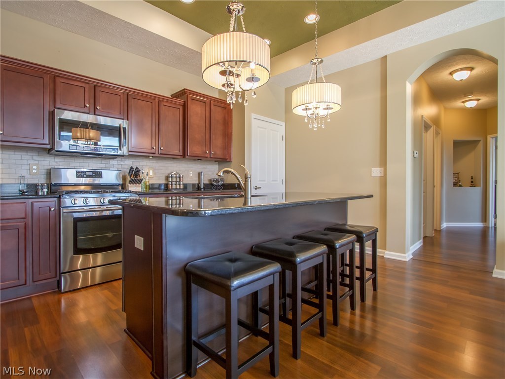 Quarry Lakes - Residential Lease