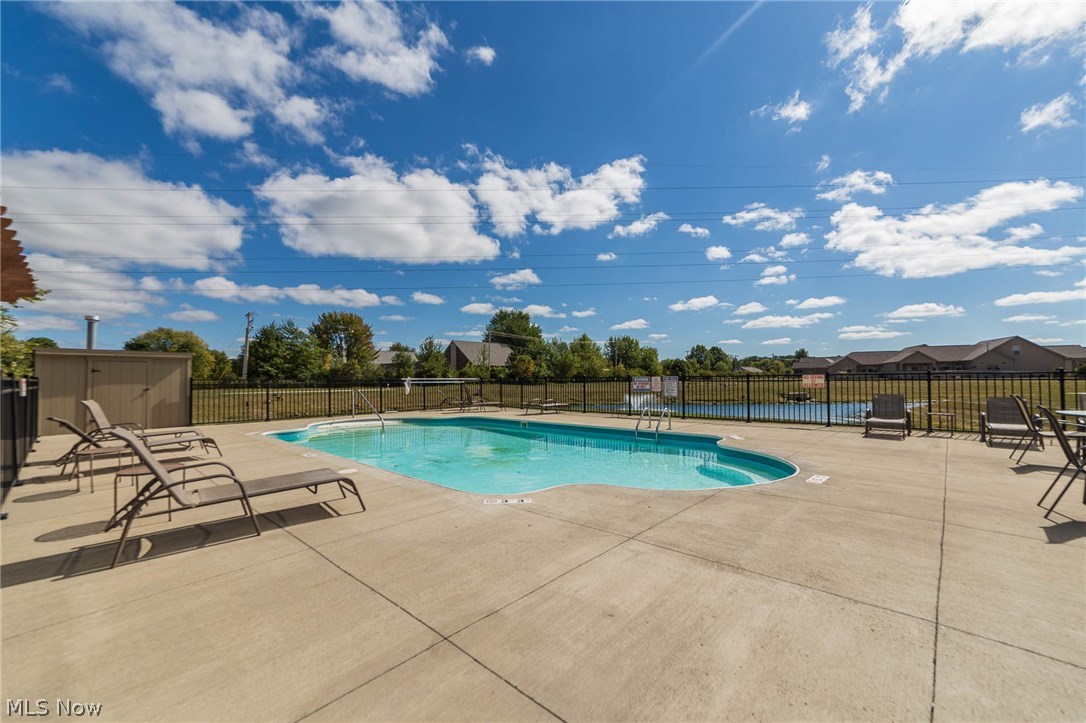 Quarry Lakes - Residential Lease