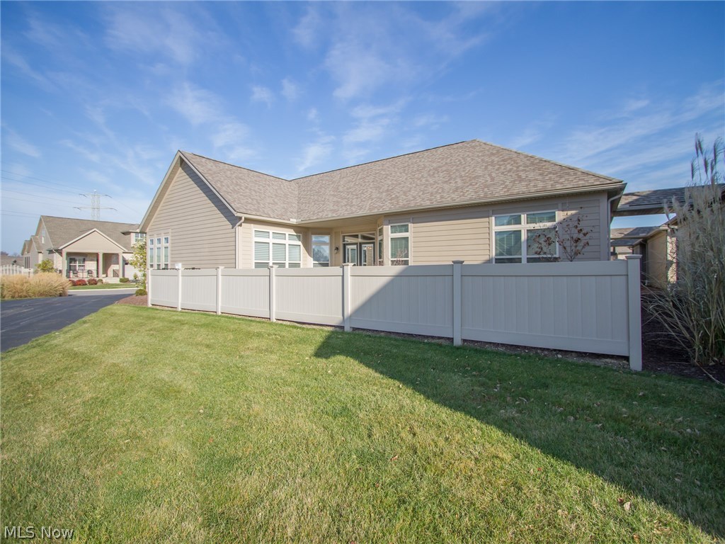 Quarry Lakes - Residential Lease