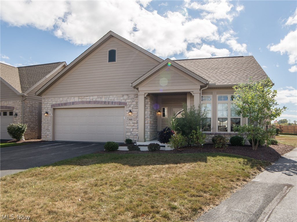 Quarry Lakes - Residential Lease