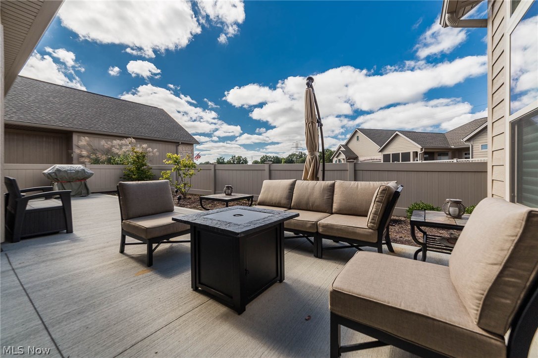 Quarry Lakes - Residential Lease