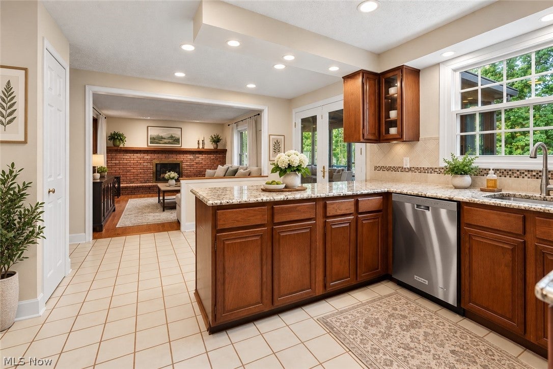 7377 Amanda Place