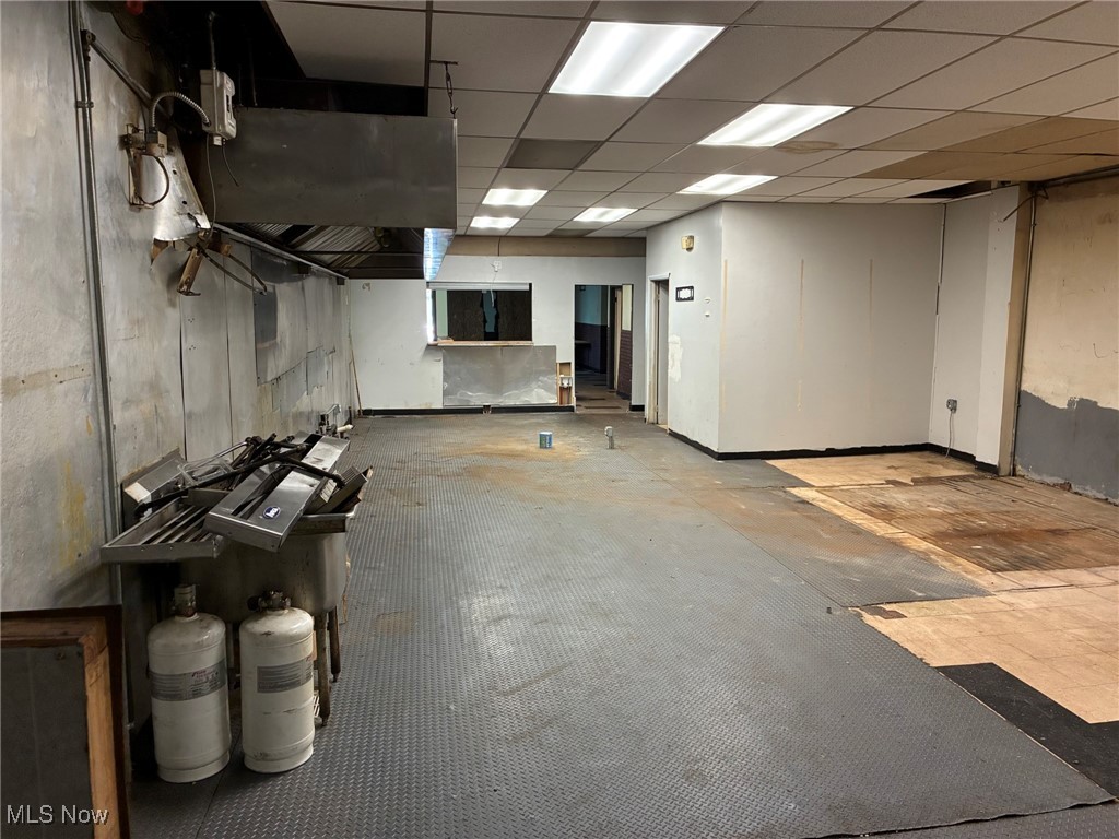 Kenmore Park - Commercial Lease