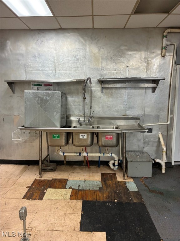 Kenmore Park - Commercial Lease