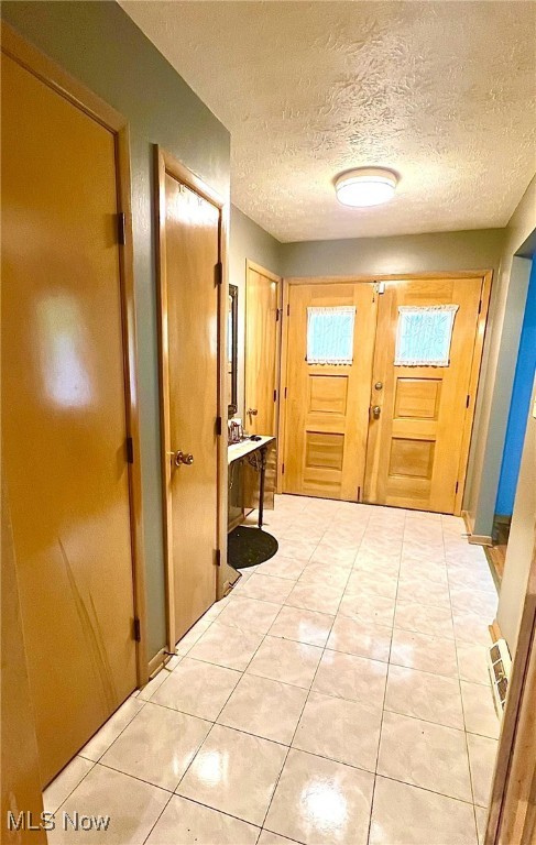 6101 Laurent Drive, Parma, Ohio image 2