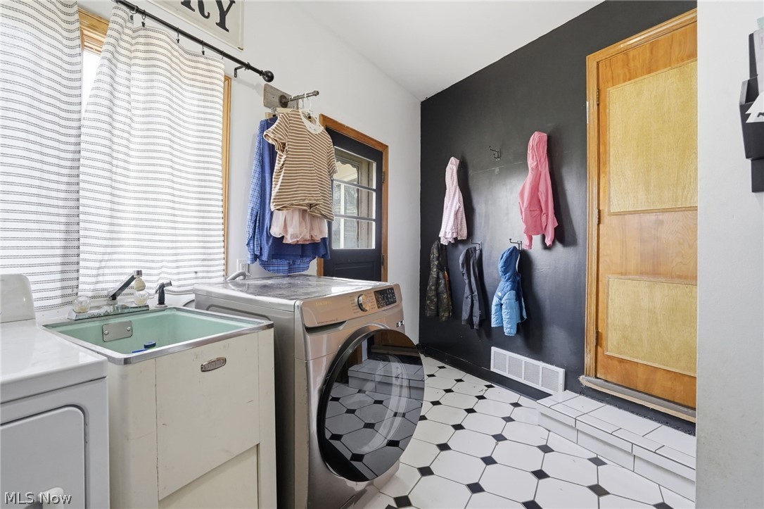 Dillon Falls - Residential