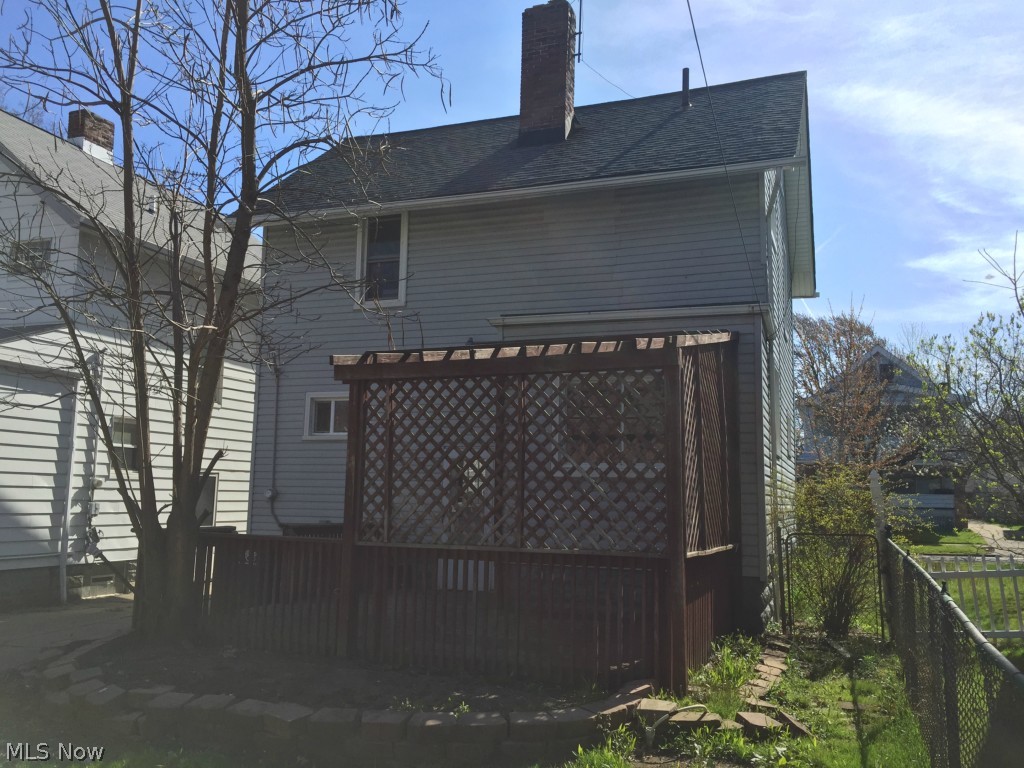 C L Shaws - Residential