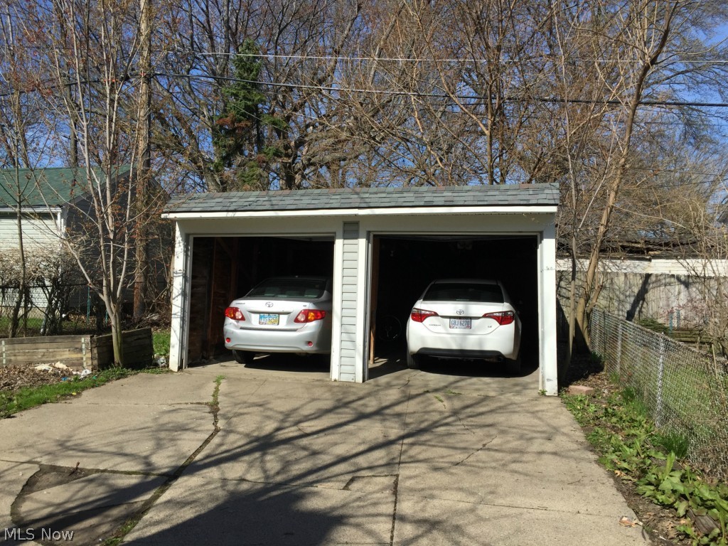 C L Shaws - Residential