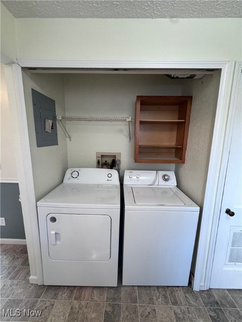 Tiny photo for 196 S Point Drive, Avon Lake, OH 44012 (MLS # 5177152)