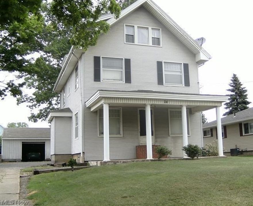 This well maintained rental property has separate entrances. Priced in the 40s. large garage, laundry in basement is shared. Good rental history. Great investment. This is a must see!