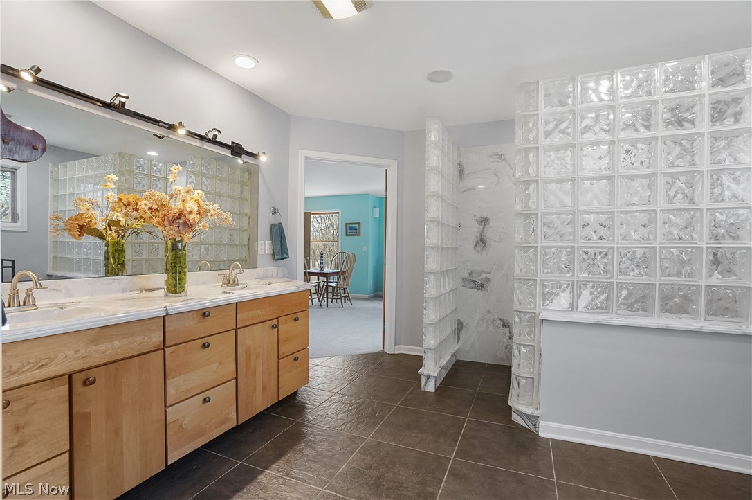 Silver Lakes Estates Allotment - Residential