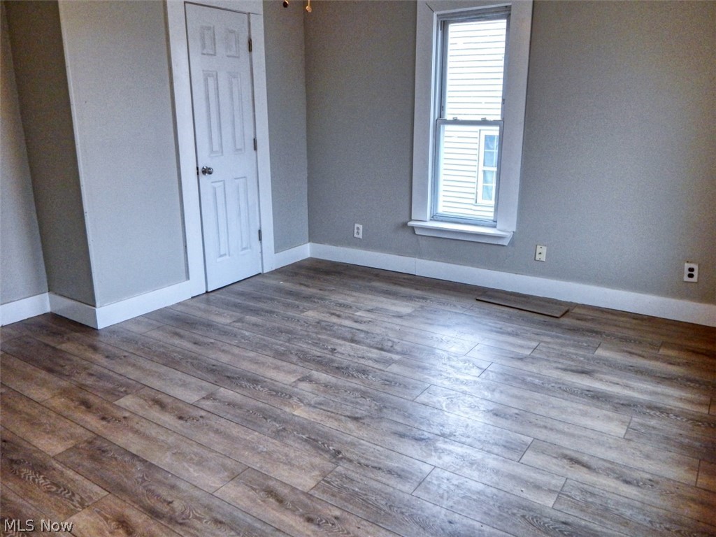 Colonial Homes - Residential