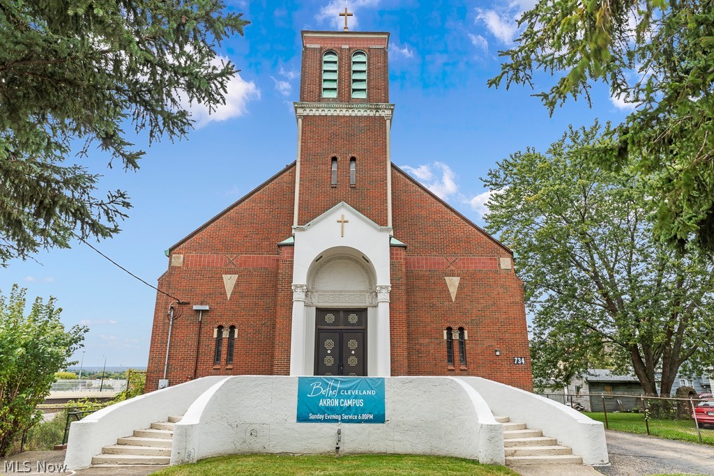 Great opportunity to open up your own church or to start a new business. Great location with visibility from the highway. Property also includes an event center and apartment. Buildings, parking lot and property have been well-maintained.