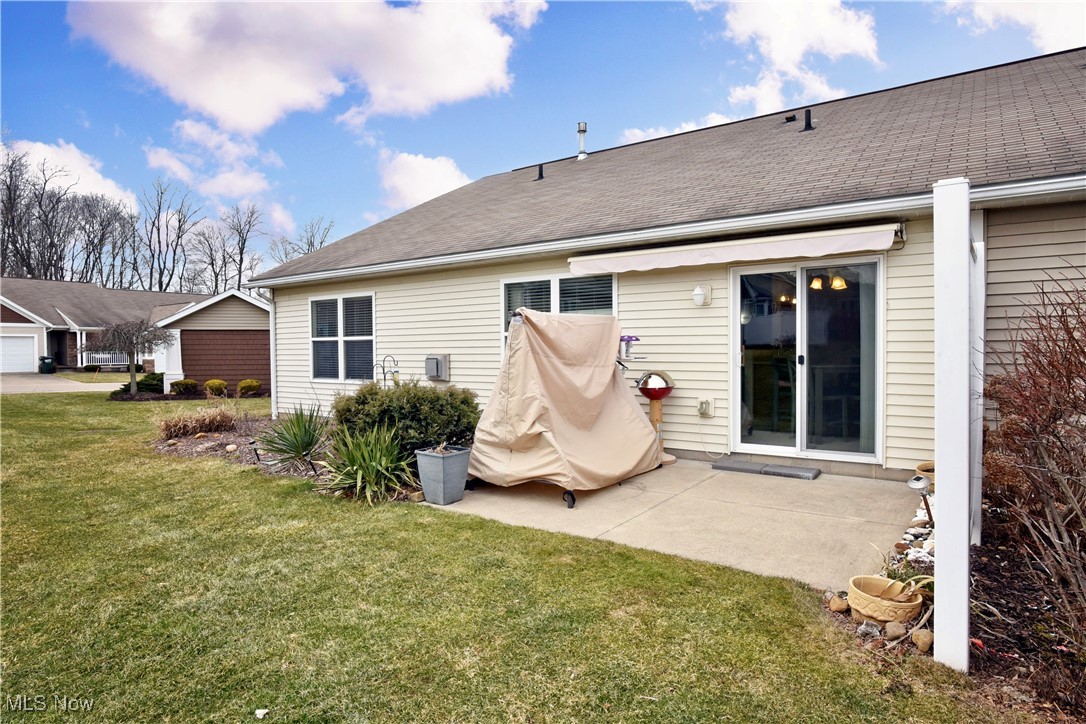 896 Bristol Drive, Lakemore, Ohio image 5