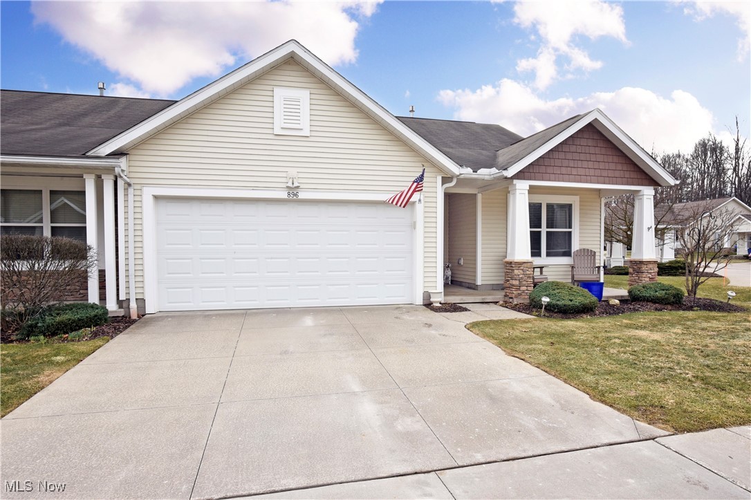 896 Bristol Drive, Lakemore, Ohio image 2