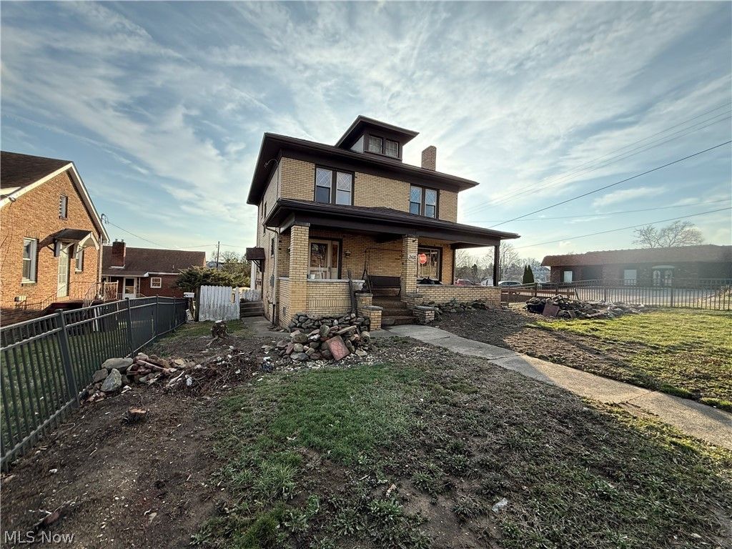 Photo of 2420 Sunset Boulevard, Steubenville, OH 43952 (MLS # 5191103)