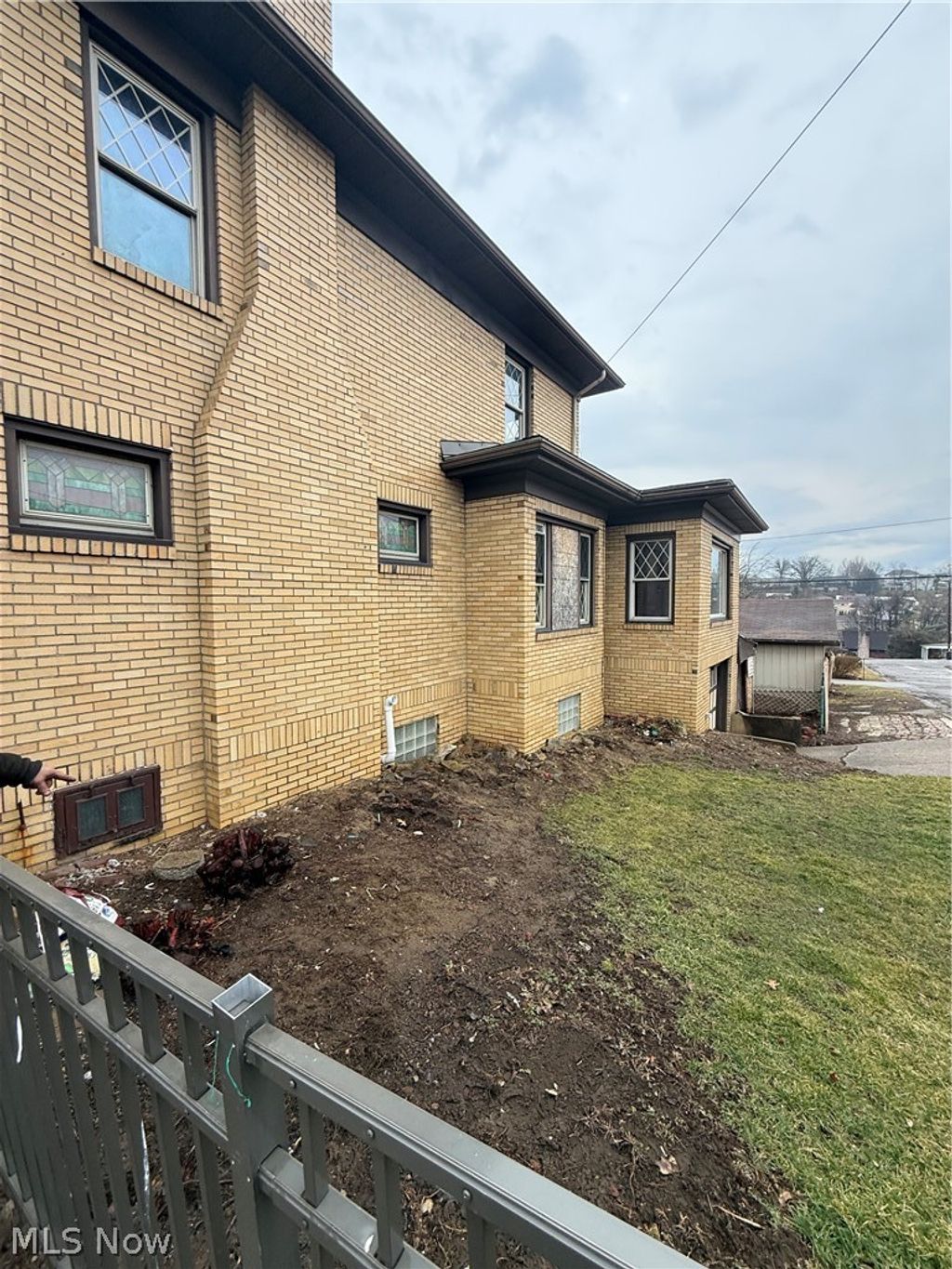 Photo of 2420 Sunset Boulevard, Steubenville, OH 43952 (MLS # 5191103)