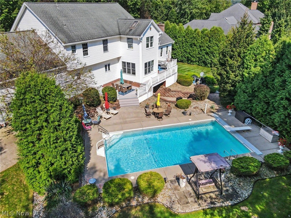 2101 Pearce Circle