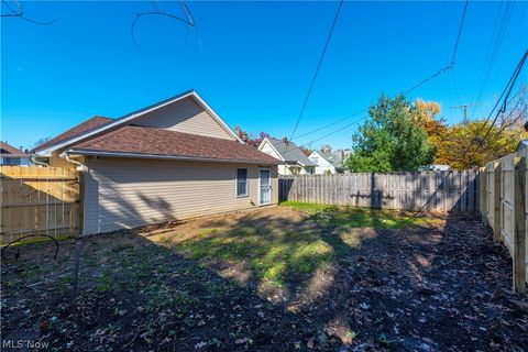 Tiny photo for 924 Greyton Rd, Cleveland Heights, OH 44112 (MLS # 5198007)