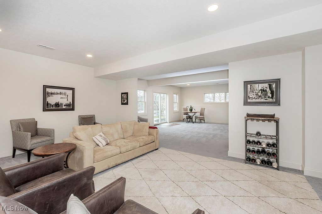 8120 Devon Court, Chagrin Falls, Ohio image 39