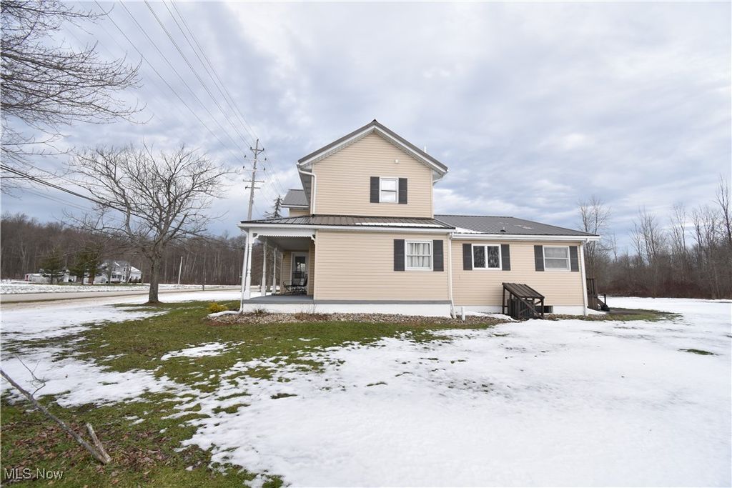 Photo of 2254 Chapel Road, Jefferson, OH 44047 (MLS # 5177928)