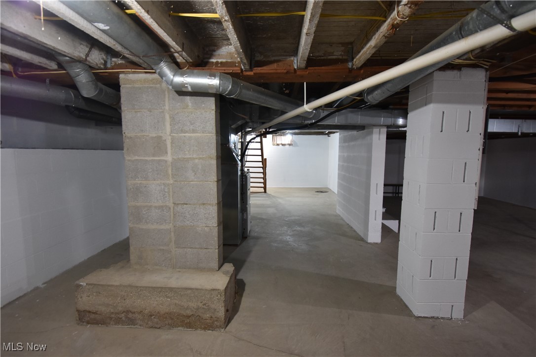 Connecticut Western Reserve - Residential