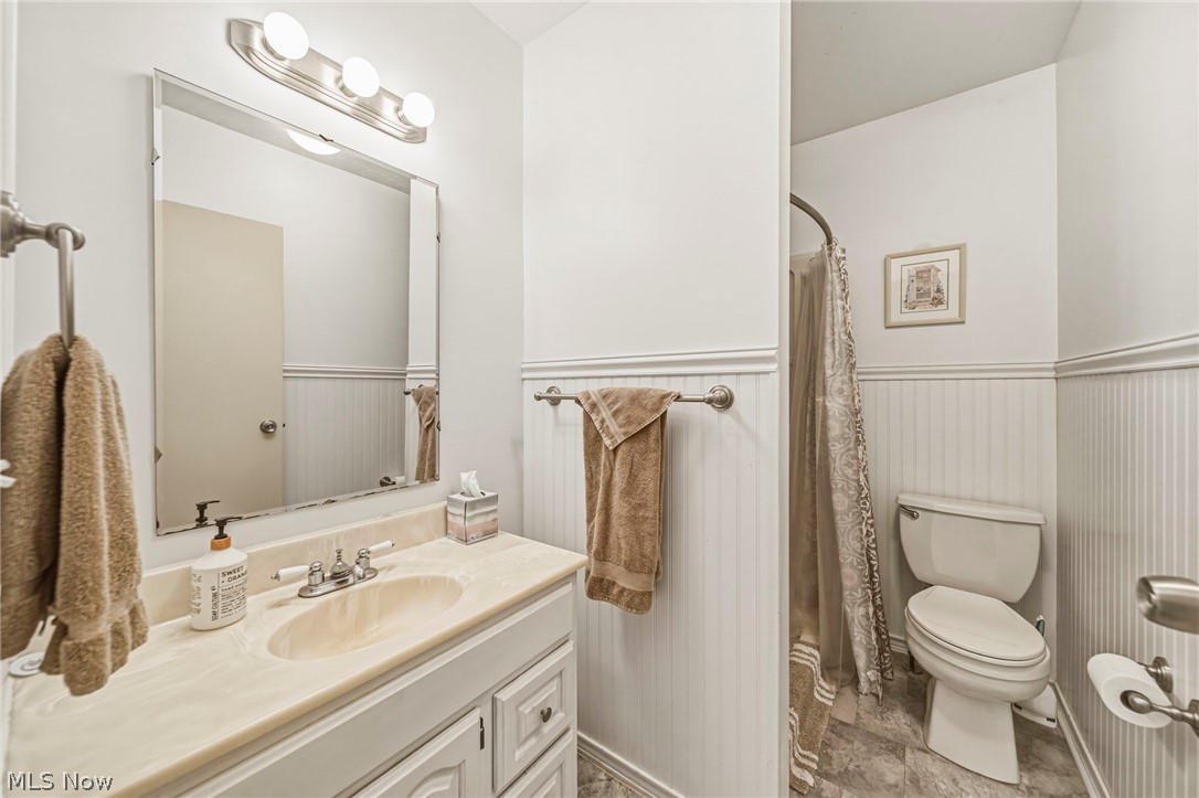 Connecticut Western Reserve - Residential