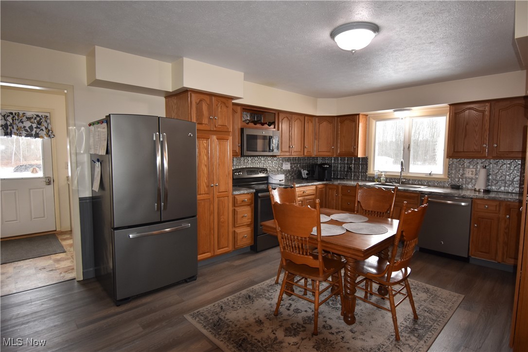 Connecticut Western Reserve - Residential