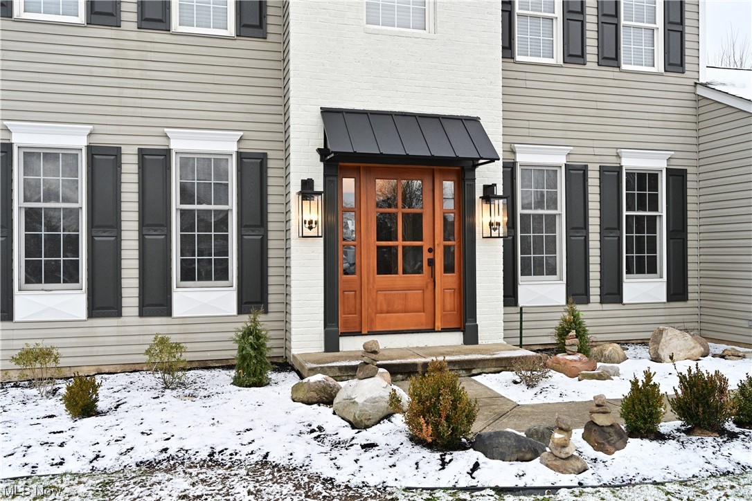 This beautiful 4-bedroom colonial - has been updated from top to bottom. First floor- spacious living rm, dining rm, family rm with
fireplace. Open floor plan-tastefully & professionally painted. New lighting & luxury vinyl flooring throughout 1st floor.
Spacious - new open concept dream kitchen-featuring white cabinets, huge quartz island- beautiful lighting - all stainless steel new
appliances. Good size laundry rm with new washer, dryer & utility sink - conveniently located next to kitchen & garage. Upstairs- you have owner's bedroom with ample closet space & owner's bath. Three additional bedrooms & additional bathroom complete the 2nd floor. Second floor has brand-new carpeting, new lighting, new bathrooms, all freshly painted. You'll love the finished -roomy basement freshly painted - new carpet- good storage area, new furnace & hot water tank. Basement is roughed in for a full bathroom. Home has brand-new exterior doors & garage door, 2 new decks for your enjoyment. Has new furnace, new AC, and has been professionally landscaped.
