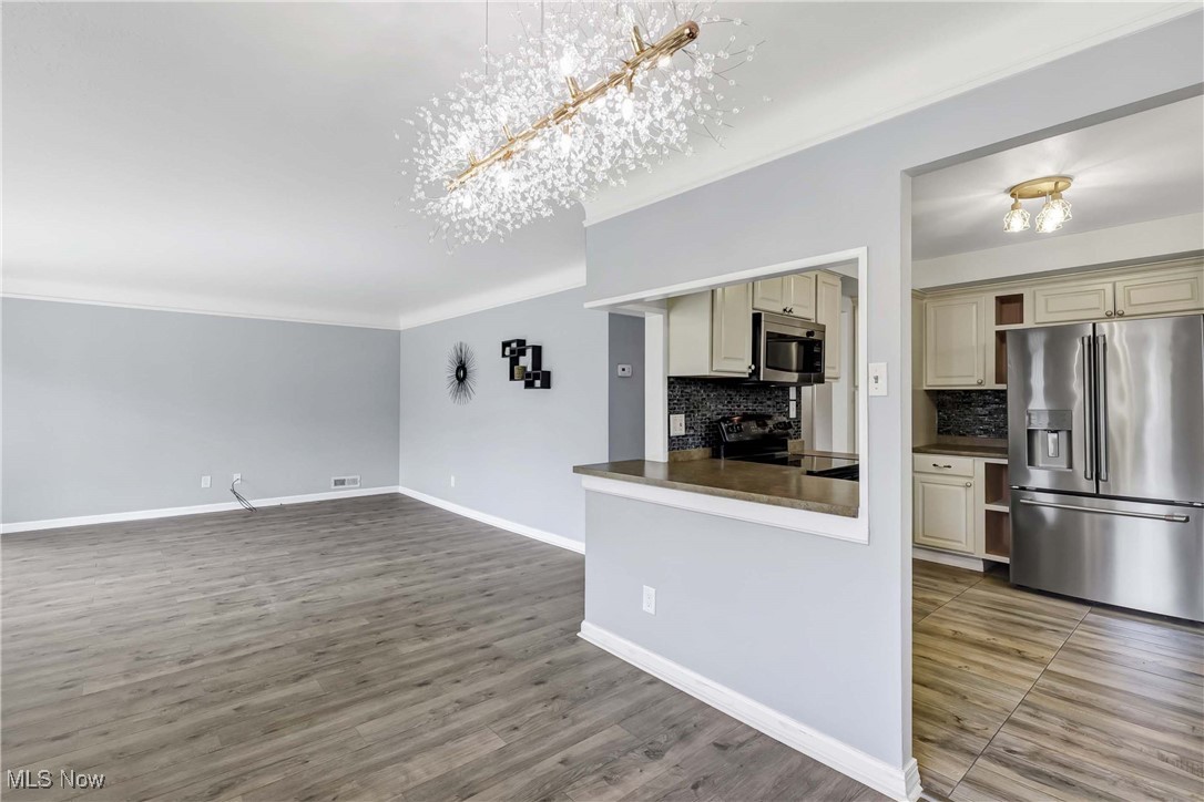 Franklin Brothers 01 - Residential