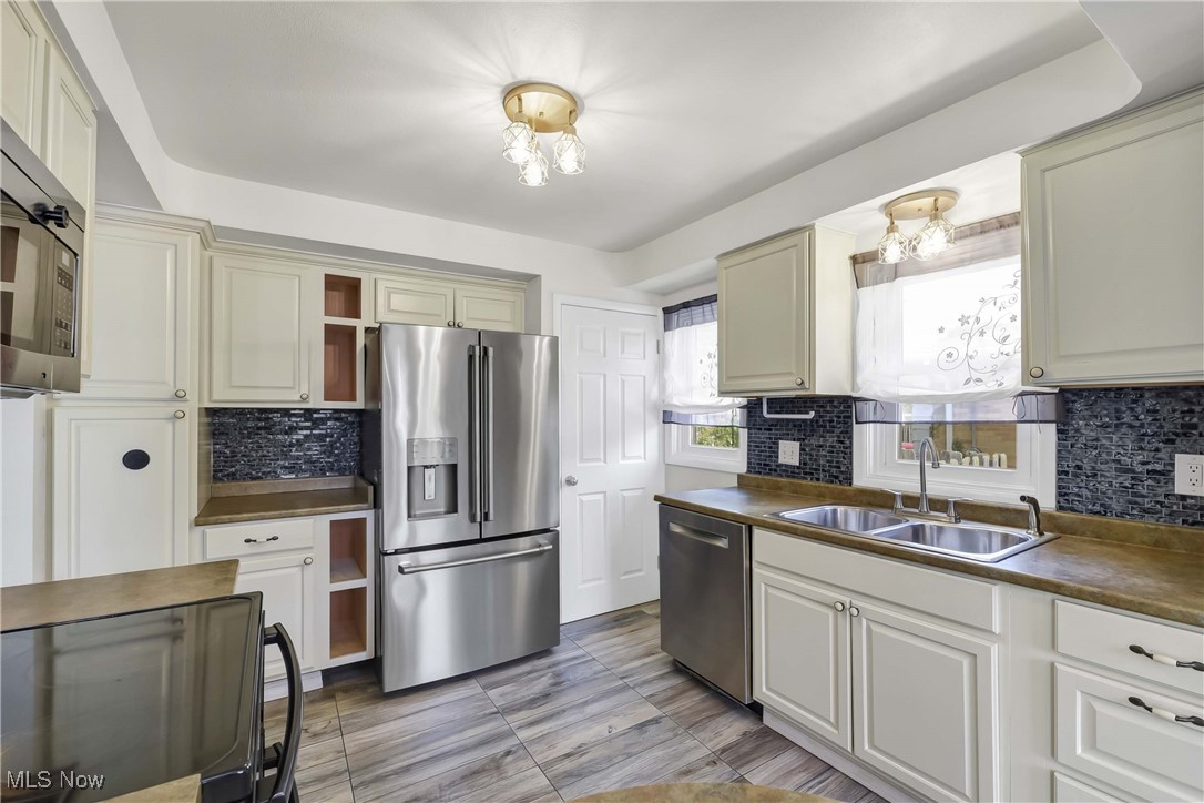 Franklin Brothers 01 - Residential