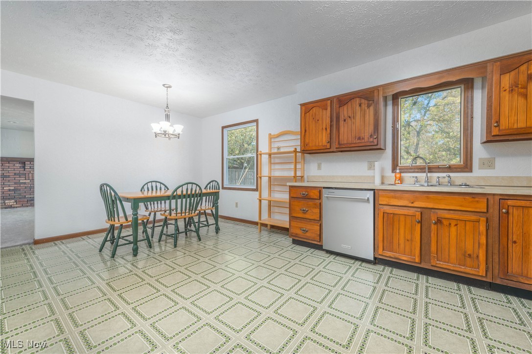 Williamsburg Heights 06 - Residential