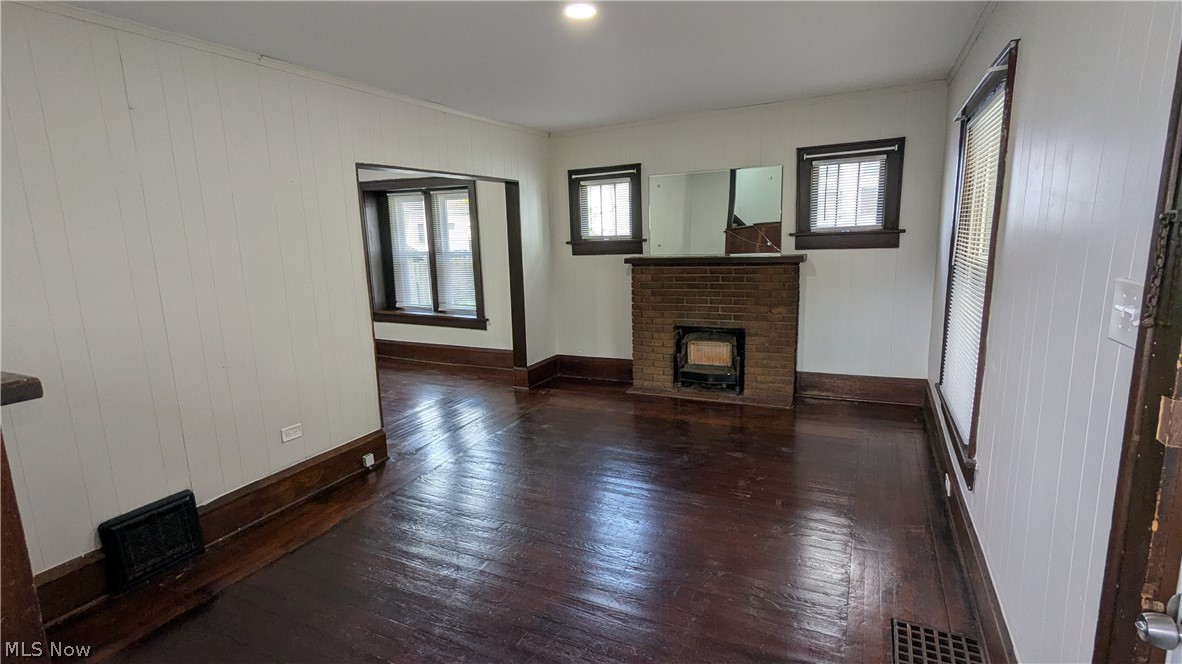 Riverside - Residential