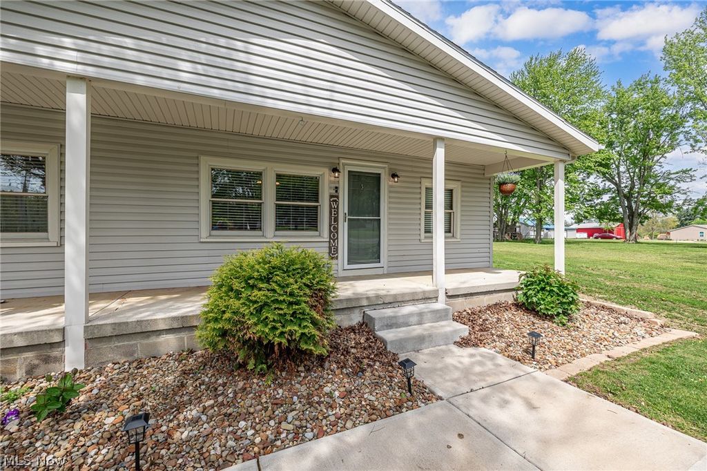 Photo of 6100 Carsten Road, Medina, OH 44256 (MLS # 5207528)
