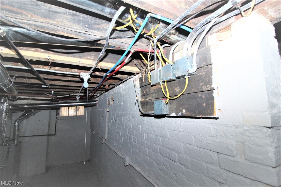 Alva B Jones - Residential