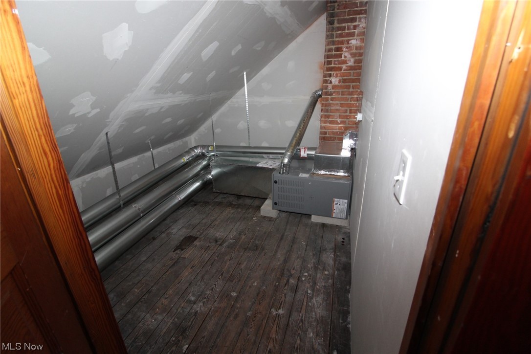 Alva B Jones - Residential