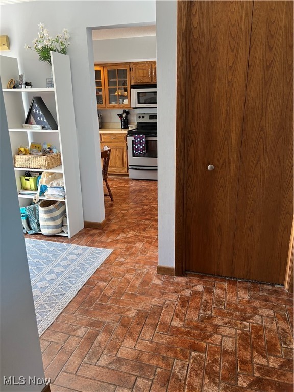 215 Clubside Drive, New Philadelphia, Ohio image 16