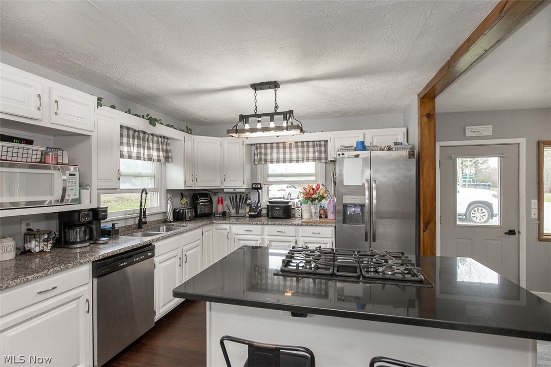 Aurora Hudson Road - Residential