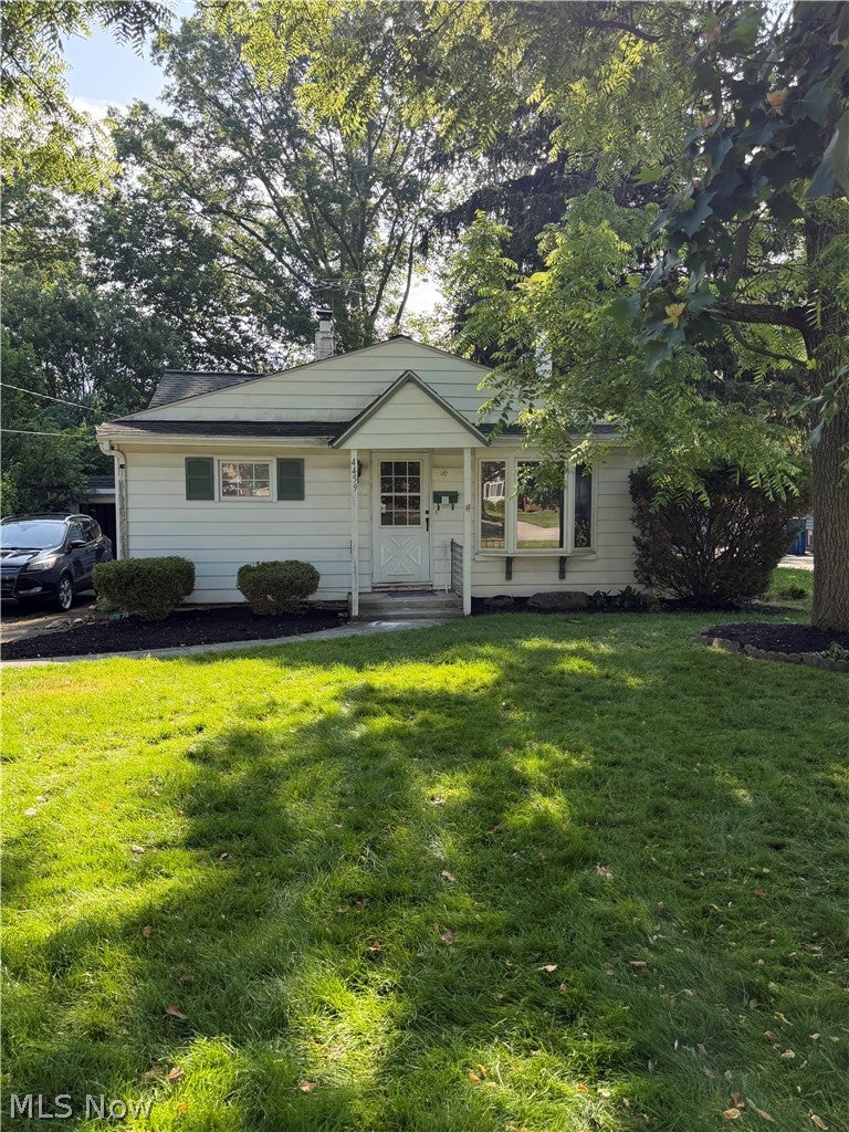 4459 Silverdale Road