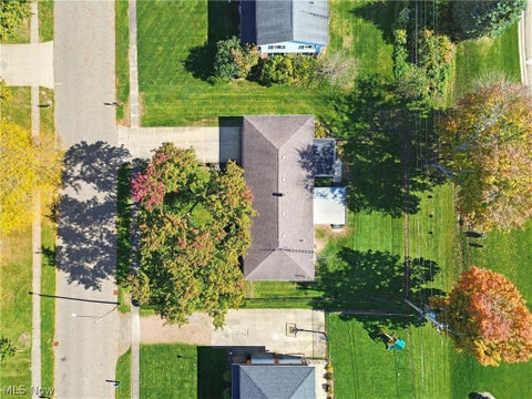 Tiny photo for 1526 Edmar Street, Louisville, OH 44641 (MLS # 5255213)