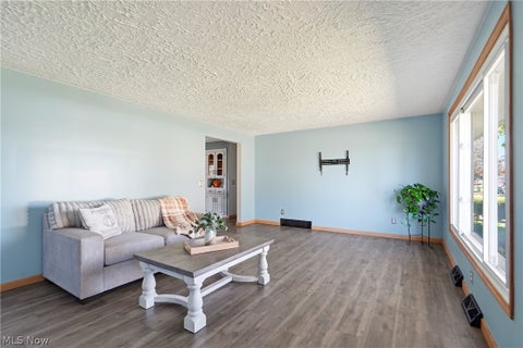 Tiny photo for 1526 Edmar Street, Louisville, OH 44641 (MLS # 5255213)
