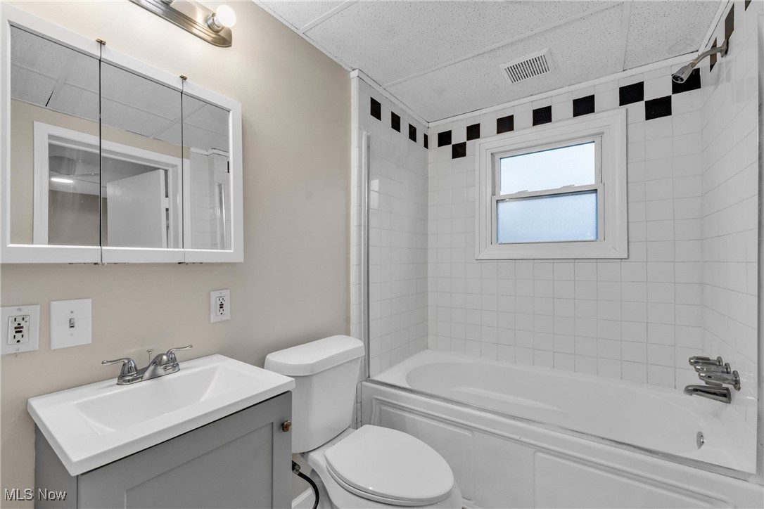 Henry Mcilrath Heirs - Residential Income