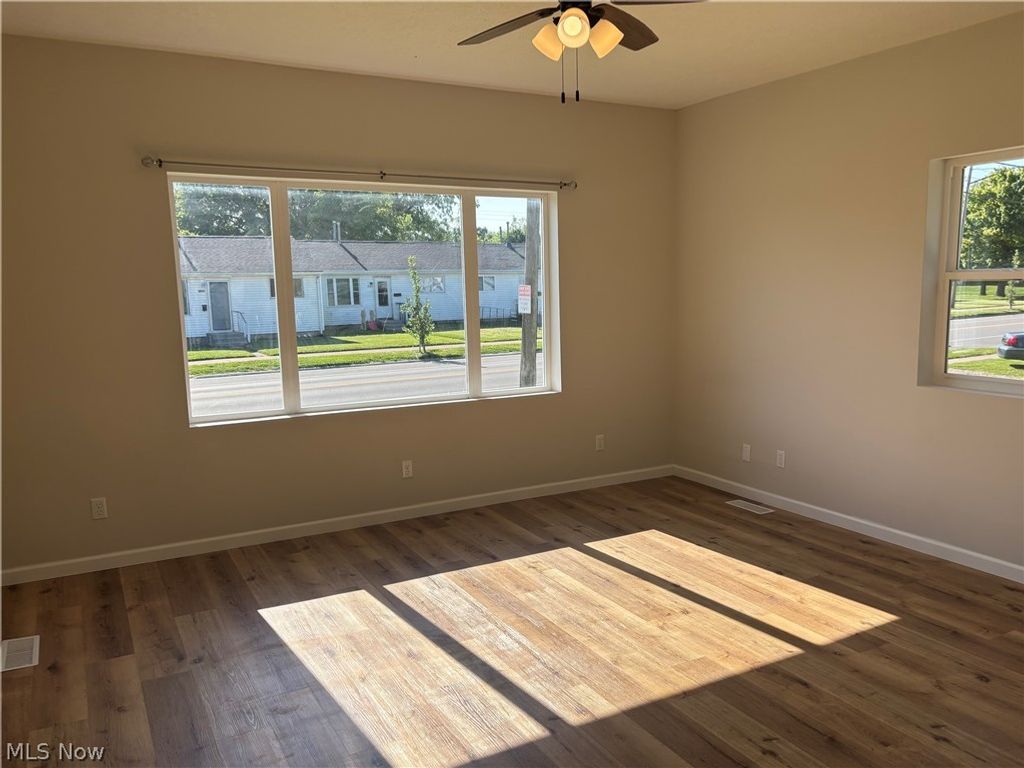 Photo of 2024 Camp Street, Sandusky, OH 44870 (MLS # 5213939)
