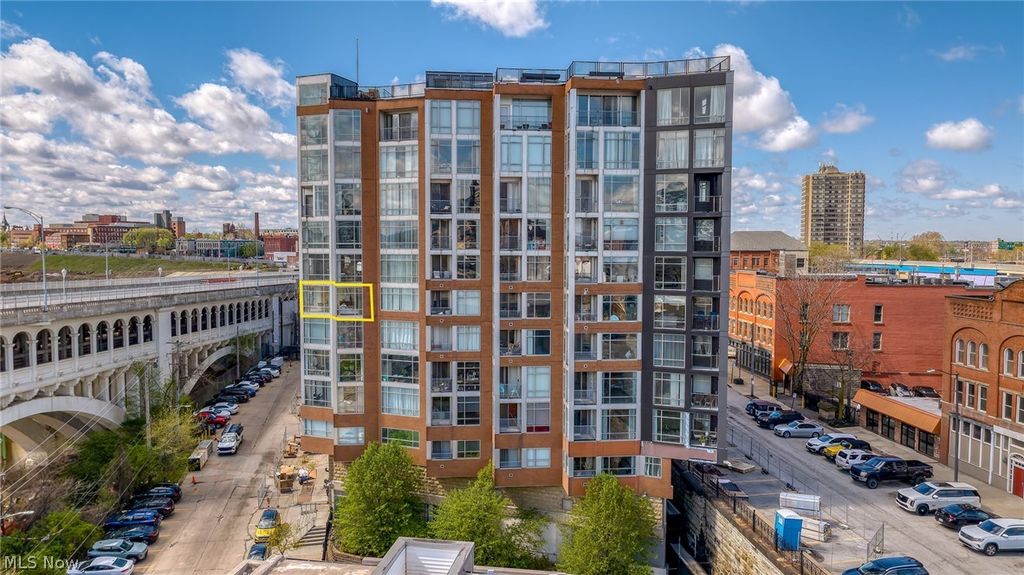 Photo of 2222 Detroit Avenue #708, Cleveland, OH 44113 (MLS # 5203027)