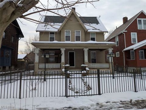 4227 Archwood Avenue Cleveland OH 44109